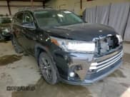 ✅ 2018 Toyota Highlander LE • VIN: 5TDBZRFH6JS834630 • Lot: 59680915. Wystawiony na Copart z przebiegiem 93 904 mil. Bezpłatny archiwum sprzedaży aukcyjnych z USA i szczegółowy raport historii pojazdu na DreamBid. Zdjęcie 14.