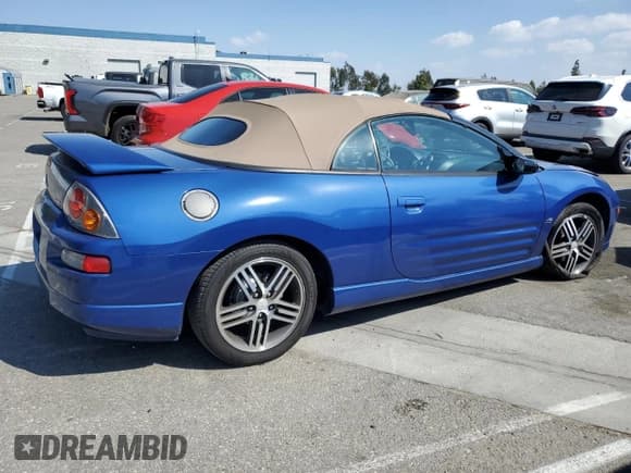 ✅ 2005 Mitsubishi Eclipse GTS • VIN: 4A3AE75H45E040618 • Lot: 71859294. Wystawiony na Copart z przebiegiem 134 966 mil. Bezpłatny archiwum sprzedaży aukcyjnych z USA i szczegółowy raport historii pojazdu na DreamBid. Zdjęcie 3.