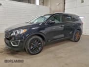 ✅ 2017 Kia Sorento LX • VIN: 5XYPGDA32HG324681 • Lot: 94002405. Listed on Copart with 92,403 mi. Free auction sales archive from the USA and detailed vehicle history report at DreamBid. Image 1.
