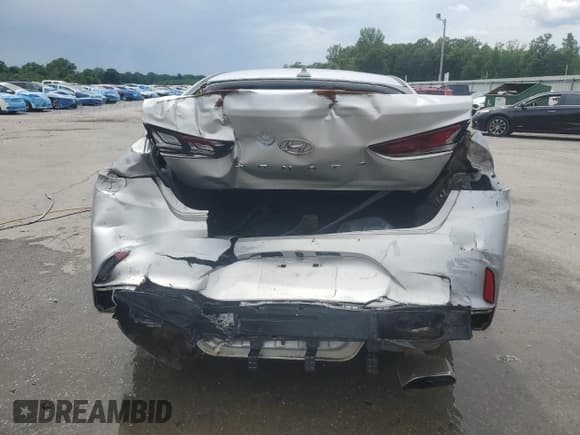 ✅ 2018 Hyundai Sonata Limited • VIN: 5NPE34AF2JH678843 • Лот: 56187945. Опубликован ранее на Copart с пробегом 129 809 миль. Бесплатный доступ к архиву аукционных продаж из США и подробный отчёт об истории автомобиля на DreamBid. Изображение 6.