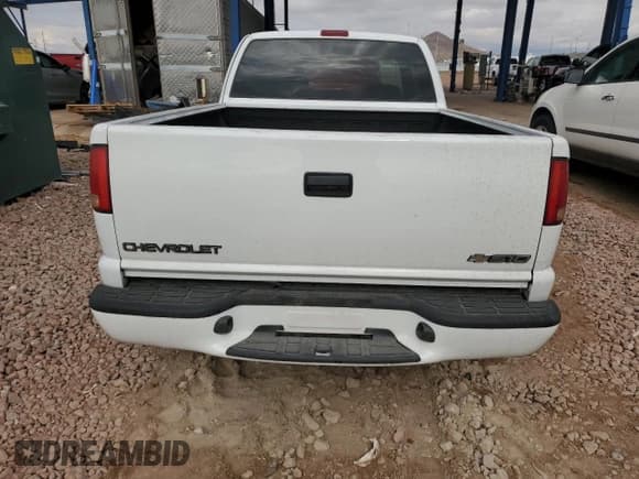 ✅ 2003 Chevrolet S-10 LS • VIN: 1GCCS19X638168776 • Лот: 41843815. Опубликован ранее на Copart с пробегом 157 914 миль. Бесплатный доступ к архиву аукционных продаж из США и подробный отчёт об истории автомобиля на DreamBid. Изображение 6.