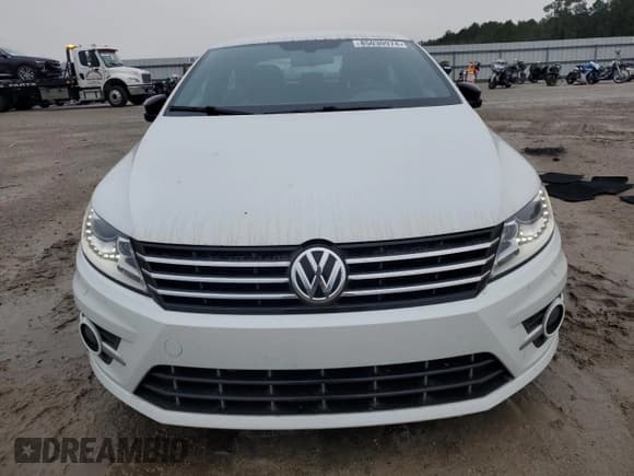 ✅ 2015 Volkswagen CC R-Line • VIN: WVWBN7AN8FE822778 • Lot: 85030974. Listed on Copart with 61,681 mi. Free auction sales archive from the USA and detailed vehicle history report at DreamBid. Image 5.