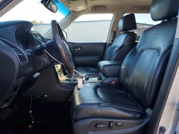 ✅ 2013 Infiniti QX56 • VIN: JN8AZ2NC1D9350171 • Лот: 90356875. Опубликован ранее на Copart с пробегом 197 349 миль. Бесплатный доступ к архиву аукционных продаж из США и подробный отчёт об истории автомобиля на DreamBid. Изображение 7.