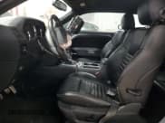 ✅ 2009 Dodge Challenger R/T • VIN: 2B3LJ54T99H526519 • Lot: 81138454. Wystawiony na Copart z przebiegiem 64 679 mil. Bezpłatny archiwum sprzedaży aukcyjnych z USA i szczegółowy raport historii pojazdu na DreamBid. Zdjęcie 7.