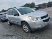 ✅ 2012 Chevrolet Traverse LS • VIN: 1GNKRFED3CJ190346 • Lot: 43325034. Wystawiony na IAAI z przebiegiem 227 731 mil. Bezpłatny archiwum sprzedaży aukcyjnych z USA i szczegółowy raport historii pojazdu na DreamBid. Zdjęcie 1.