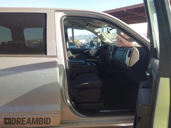 ✅ 2016 Chevrolet Silverado 2500HD LT • VIN: 1GC1KVE87GF305772 • Lot: 43575441. Listed on IAAI with 85,840 mi. Free auction sales archive from the USA and detailed vehicle history report at DreamBid. Image 5.