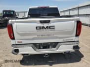 ✅ 2023 GMC Sierra 1500 Denali Ultimate • VIN: 1GTUUHEL3PZ128987 • Лот: 52155295. Опубликован ранее на Copart с пробегом 20 037 миль. Бесплатный доступ к архиву аукционных продаж из США и подробный отчёт об истории автомобиля на DreamBid. Изображение 6.