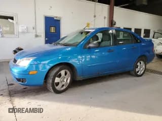 ✅ 2007 Ford Focus S • VIN: 1FAHP34N47W115610 • Lot: 92067115. Listed on Copart with 66,861 mi. Free auction sales archive from the USA and detailed vehicle history report at DreamBid. Image 1.