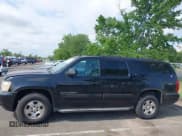 ✅ 2010 Chevrolet Suburban LT • VIN: 1GNUKJE32AR225710 • Lot: 42798462. Listed on IAAI with Not provided. Free auction sales archive from the USA and detailed vehicle history report at DreamBid. Image 12.