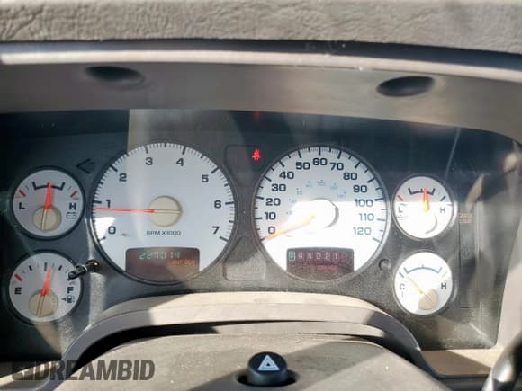 ✅ 2004 Dodge 1500 SLT • VIN: 1D7HA18D44S604468 • Lot: 92676515. Listed on Copart with 227,014 mi. Free auction sales archive from the USA and detailed vehicle history report at DreamBid. Image 9.