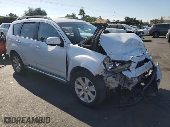 ✅ 2012 Mitsubishi Outlander SE • VIN: JA4AS3AW7CU013547 • Lot: 67078305. Wystawiony na Copart z przebiegiem 176 621 mil. Bezpłatny archiwum sprzedaży aukcyjnych z USA i szczegółowy raport historii pojazdu na DreamBid. Zdjęcie 4.