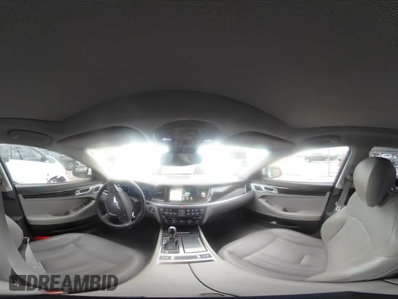 ✅ 2016 Hyundai Genesis 3.8L • VIN: KMHGN4JE6GU140327 • Lot: 41623499. Wystawiony na IAAI z przebiegiem 72 942 mil. Bezpłatny archiwum sprzedaży aukcyjnych z USA i szczegółowy raport historii pojazdu na DreamBid. Zdjęcie 18.