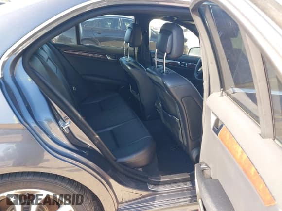 ✅ 2011 Mercedes-Benz C 300 Sport • VIN: WDDGF8BB3BR185319 • Lot: 41973829. Listed on IAAI with Not provided. Free auction sales archive from the USA and detailed vehicle history report at DreamBid. Image 8.