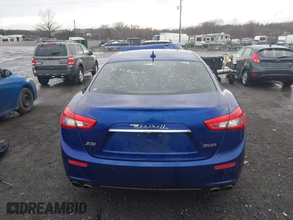 ✅ 2017 Maserati Ghibli S Q4 • VIN: ZAM57RTS5H1218603 • Lot: 41718104. Wystawiony na IAAI z przebiegiem 430 301 mil. Bezpłatny archiwum sprzedaży aukcyjnych z USA i szczegółowy raport historii pojazdu na DreamBid. Zdjęcie 16.