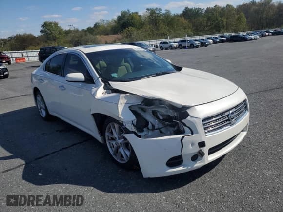 ✅ 2010 Nissan Maxima S • VIN: 1N4AA5AP4AC811266 • Лот: 86262775. Опубликован ранее на Copart с пробегом 123 934 миль. Бесплатный доступ к архиву аукционных продаж из США и подробный отчёт об истории автомобиля на DreamBid. Изображение 4.