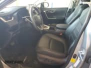 ✅ 2022 Toyota RAV4 Hybrid Limited • VIN: JTMD6RFV5NJ014887 • Lot: 80272175. Listed on Copart with 80,114 mi. Free auction sales archive from the USA and detailed vehicle history report at DreamBid. Image 7.