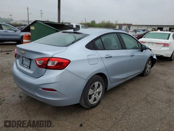 ✅ 2017 Chevrolet Cruze LS • VIN: 1G1BC5SM4H7281342 • Lot: 49894753. Listed on Copart with 145,296 mi. Free auction sales archive from the USA and detailed vehicle history report at DreamBid. Image 3.