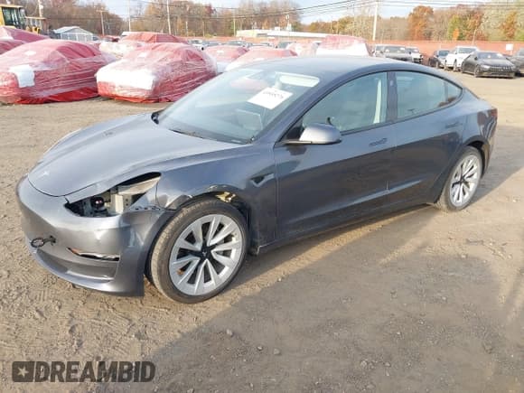 ✅ 2023 Tesla Model 3 • VIN: 5YJ3E1EA7PF470995 • Lot: 43555276. Wystawiony na IAAI z przebiegiem 66 403 mil. Bezpłatny archiwum sprzedaży aukcyjnych z USA i szczegółowy raport historii pojazdu na DreamBid. Zdjęcie 2.