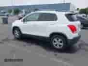 2016 Chevrolet Trax LT z VIN 3GNCJLSB9GL178472, wystawiony jako IAAI lot #43604163 z przebiegiem 133 122 mil mil oraz . Historia ofert i sprzedaży dostępna na DreamBid. Obrazek 3.