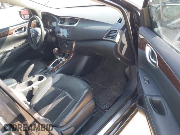 ✅ 2015 Nissan Sentra SR • VIN: 3N1AB7AP9FY246193 • Лот: 42117870. Опубликован ранее на IAAI с пробегом 93 834 миль. Бесплатный доступ к архиву аукционных продаж из США и подробный отчёт об истории автомобиля на DreamBid. Изображение 5.