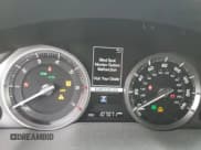 ✅ 2018 Toyota Land Cruiser • VIN: JTMCY7AJ6J4063717 • Лот: 71155184. Опубликован ранее на Copart с пробегом 107 071 миль. Бесплатный доступ к архиву аукционных продаж из США и подробный отчёт об истории автомобиля на DreamBid. Изображение 9.