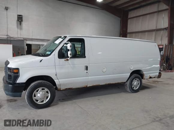 ✅ 2012 Ford Econoline Cargo Commercial • VIN: 1FDSS3EL0CDA27280 • Lot: 42516051. Wystawiony na IAAI z przebiegiem 235 447 mil. Bezpłatny archiwum sprzedaży aukcyjnych z USA i szczegółowy raport historii pojazdu na DreamBid. Zdjęcie 14.