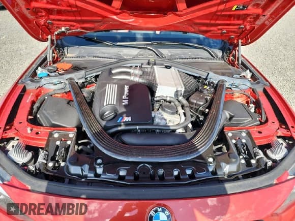 ✅ 2020 BMW M4 • VIN: WBS4Z9C06L5P15498 • Lot: 75832504. Listed on Copart with 27,576 mi. Free auction sales archive from the USA and detailed vehicle history report at DreamBid. Image 13.