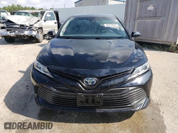 ✅ 2018 Toyota Camry Hybrid LE • VIN: 4T1B31HK9JU508064 • Лот: 68279955. Опубликован ранее на Copart с пробегом 126 496 миль. Бесплатный доступ к архиву аукционных продаж из США и подробный отчёт об истории автомобиля на DreamBid. Изображение 5.