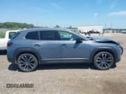 ✅ 2023 Mazda CX-50 S Premium Plus • VIN: 7MMVABEM3PN152314 • Lot: 42571147. Wystawiony na IAAI z przebiegiem 17 703 mil. Bezpłatny archiwum sprzedaży aukcyjnych z USA i szczegółowy raport historii pojazdu na DreamBid. Zdjęcie 13.