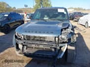 ✅ 2023 Land Rover Defender X-Dynamic SE • VIN: SALE27EU3P2192185 • Lot: 43479450. Listed on IAAI with 41,003 mi. Free auction sales archive from the USA and detailed vehicle history report at DreamBid. Image 13.