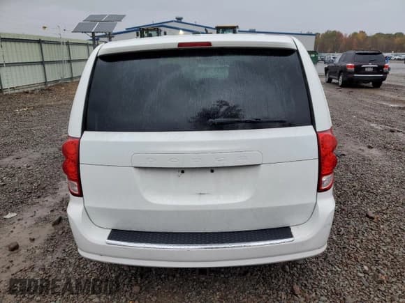 ✅ 2016 Dodge Grand Caravan American Value • VIN: 2C4RDGBG6GR396689 • Lot: 86771805. Wystawiony na Copart z przebiegiem 42 755 mil. Bezpłatny archiwum sprzedaży aukcyjnych z USA i szczegółowy raport historii pojazdu na DreamBid. Zdjęcie 6.