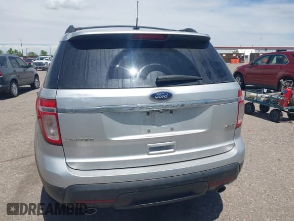 ✅ 2013 Ford Explorer Limited • VIN: 1FM5K8F86DGA89285 • Lot: 42254812. Wystawiony na IAAI z przebiegiem 216 212 mil. Bezpłatny archiwum sprzedaży aukcyjnych z USA i szczegółowy raport historii pojazdu na DreamBid. Zdjęcie 17.