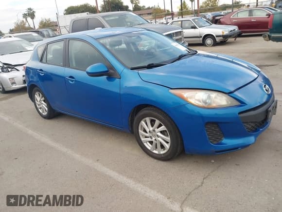 ✅ 2012 Mazda 3 i Touring • VIN: JM1BL1L80C1640151 • Лот: 43615255. Опубликован ранее на IAAI с пробегом 169 153 миль. Бесплатный доступ к архиву аукционных продаж из США и подробный отчёт об истории автомобиля на DreamBid. Изображение 1.