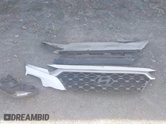 ✅ 2019 Hyundai Santa Fe Limited • VIN: 5NMS53AA0KH025423 • Lot: 43453166. Wystawiony na IAAI z przebiegiem 65 598 mil. Bezpłatny archiwum sprzedaży aukcyjnych z USA i szczegółowy raport historii pojazdu na DreamBid. Zdjęcie 11.