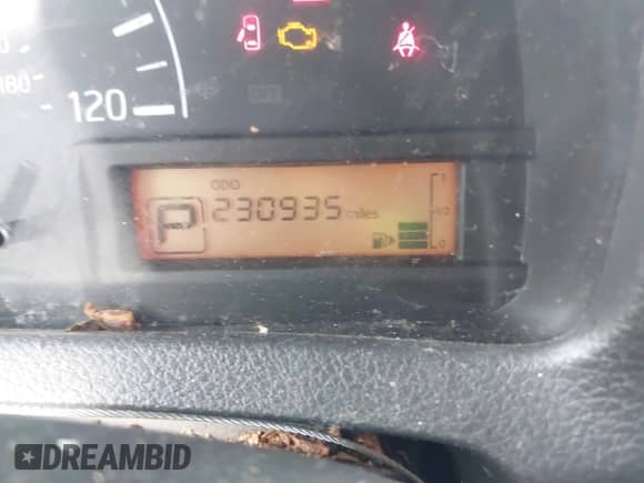 2015 Chevrolet City Express Cargo LS with VIN 3N63M0YN7FK725403, listed as a IAAI auction lot 41613261 with 230,935 mi miles and . Bid and sale history available at DreamBid. Image 7.