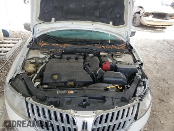 ✅ 2010 Lincoln MKZ • VIN: 3LNHL2GC2AR606886 • Lot: 54137715. Listed on Copart with 77,393 mi. Free auction sales archive from the USA and detailed vehicle history report at DreamBid. Image 11.