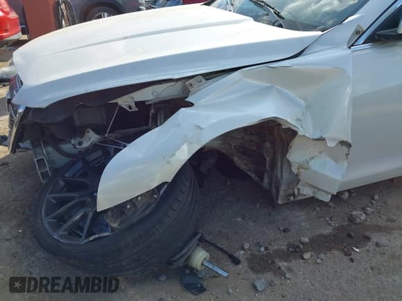 ✅ 2018 Cadillac ATS Luxury RWD • VIN: 1G6AB5RX3J0124831 • Lot: 43301691. Wystawiony na IAAI z przebiegiem 76 796 mil. Bezpłatny archiwum sprzedaży aukcyjnych z USA i szczegółowy raport historii pojazdu na DreamBid. Zdjęcie 6.