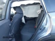 ✅ 2025 Toyota Corolla Cross LE • VIN: 7MUBAABG0SV124104 • Лот: 43229248. Опубликован ранее на IAAI с пробегом 6 570 миль. Бесплатный доступ к архиву аукционных продаж из США и подробный отчёт об истории автомобиля на DreamBid. Изображение 8.