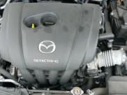 ✅ 2020 Mazda 3 • VIN: 3MZBPABL1LM126819 • Lot: 43010772. Wystawiony na IAAI z przebiegiem 11 299 mil. Bezpłatny archiwum sprzedaży aukcyjnych z USA i szczegółowy raport historii pojazdu na DreamBid. Zdjęcie 13.