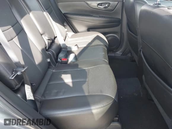 ✅ 2016 Nissan Rogue S • VIN: 5N1AT2MT5GC774793 • Lot: 42224417. Listed on IAAI with 105,487 mi. Free auction sales archive from the USA and detailed vehicle history report at DreamBid. Image 8.