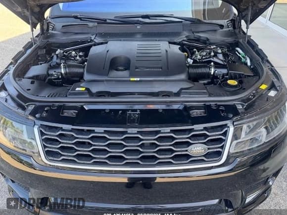 ✅ 2020 Land Rover Range Rover Sport HSE • VIN: SALWR2SU9LA899587 • Lot: 42944652. Wystawiony na IAAI z przebiegiem 154 783 mil. Bezpłatny archiwum sprzedaży aukcyjnych z USA i szczegółowy raport historii pojazdu na DreamBid. Zdjęcie 9.