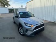 ✅ 2020 Toyota RAV4 LE • VIN: 2T3H1RFVXLW084366 • Lot: 93784405. Listed on Copart with 199,468 mi. Free auction sales archive from the USA and detailed vehicle history report at DreamBid. Image 1.