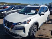 ✅ 2023 Nissan Rogue SV • VIN: 5N1BT3BA9PC691864 • Lot: 43587110. Wystawiony na IAAI z przebiegiem 29 356 mil. Bezpłatny archiwum sprzedaży aukcyjnych z USA i szczegółowy raport historii pojazdu na DreamBid. Zdjęcie 2.