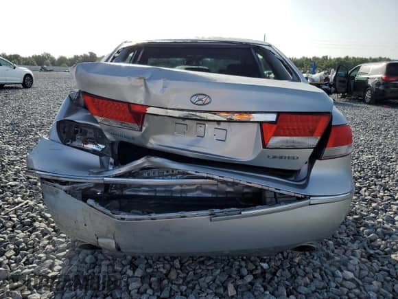 2006 Hyundai Azera SE с VIN KMHFC46F96A037972, выставлен на аукционе Copart как лот 61035765 с пробегом 140 857 миль миль и Списание • Salvage title. История ставок и продаж доступна на DreamBid. Изображение 6.