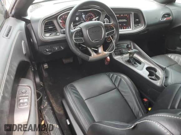 ✅ 2023 Dodge Challenger SRT Hellcat Jailbreak • VIN: 2C3CDZC94PH505291 • Lot: 67508414. Wystawiony na Copart z przebiegiem 29 854 mil. Bezpłatny archiwum sprzedaży aukcyjnych z USA i szczegółowy raport historii pojazdu na DreamBid. Zdjęcie 8.