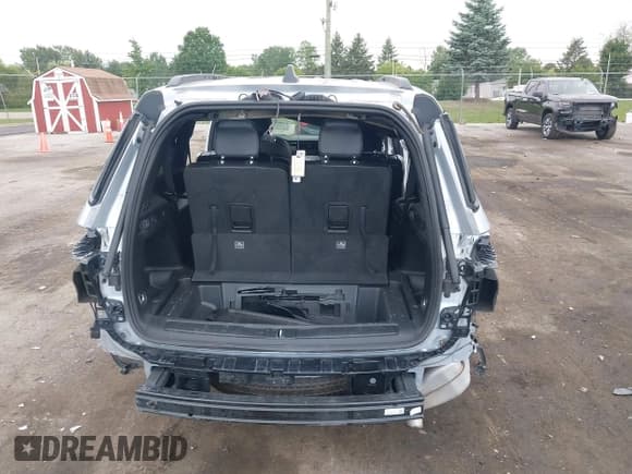 ✅ 2023 Jeep Grand Cherokee Altitude • VIN: 1C4RJKAG8P8797170 • Lot: 42995950. Wystawiony na IAAI z przebiegiem 40 226 mil. Bezpłatny archiwum sprzedaży aukcyjnych z USA i szczegółowy raport historii pojazdu na DreamBid. Zdjęcie 16.