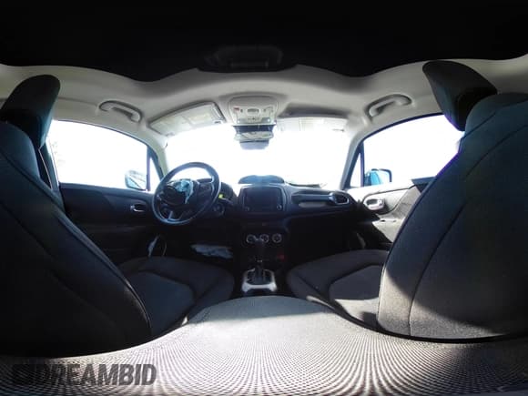 ✅ 2017 Jeep Renegade Latitude • VIN: ZACCJBBB0HPE47499 • Lot: 43256489. Listed on IAAI with 103,517 mi. Free auction sales archive from the USA and detailed vehicle history report at DreamBid. Image 19.