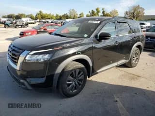 ✅ 2022 Nissan Pathfinder SV • VIN: 5N1DR3BA5NC231413 • Lot: 83839105. Listed on Copart with 84,028 mi. Free auction sales archive from the USA and detailed vehicle history report at DreamBid. Image 1.
