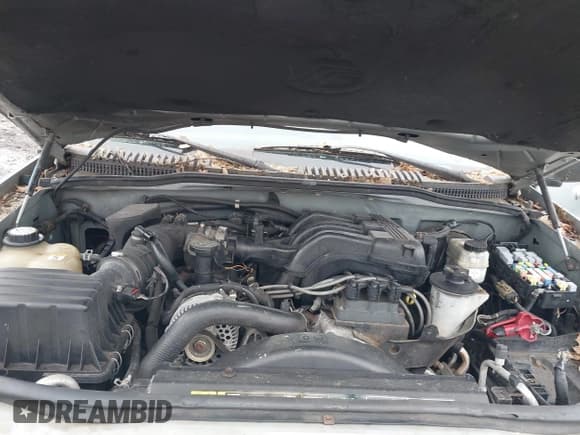 ✅ 2005 Mercury Mountaineer • VIN: 4M2DU86E25ZJ20760 • Лот: 42512014. Опубликован ранее на IAAI с пробегом 120 923 миль. Бесплатный доступ к архиву аукционных продаж из США и подробный отчёт об истории автомобиля на DreamBid. Изображение 10.