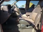 ✅ 2003 Ford Excursion Eddie Bauer • VIN: 1FMSU45PX3EB66734 • Лот: 53580025. Опубликован ранее на Copart с пробегом 302 551 миль. Бесплатный доступ к архиву аукционных продаж из США и подробный отчёт об истории автомобиля на DreamBid. Изображение 7.